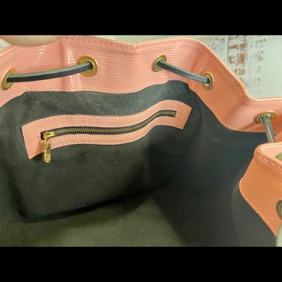 Louis Vuitton Petite Noe custom painted - Picture 14 of 16